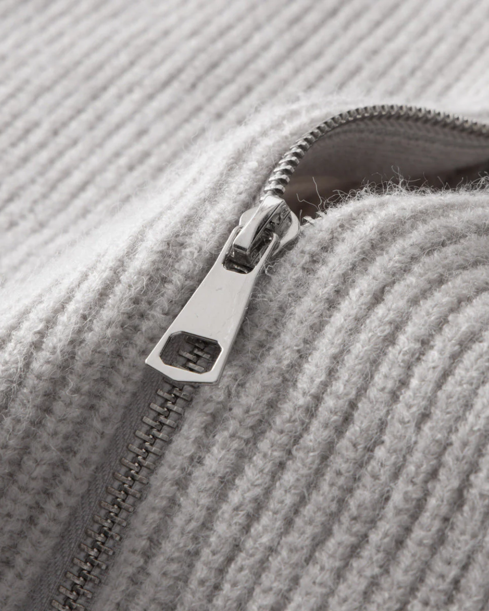 Four Seasons - Cardigan zippé en laine mérinos