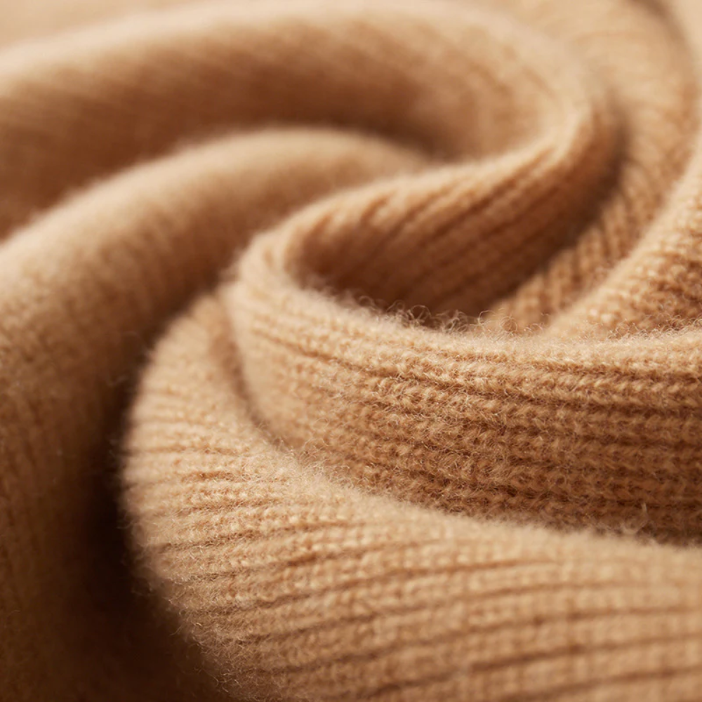 Laroq Paris™ | Pull à capuche en laine mérinos Arezzo